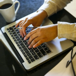 Classe C concentra quase metade dos empreendedores no Brasil, aponta estudo