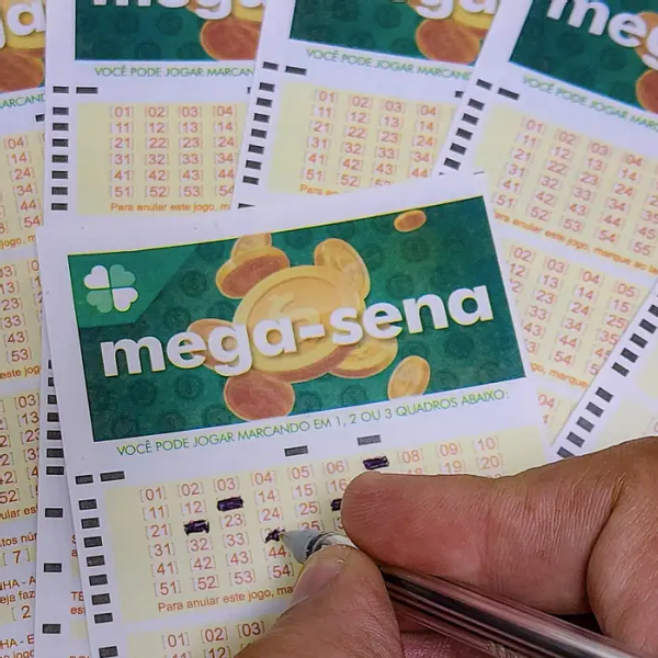 Mega-Sena acumula novamente e prêmio principal vai para R$ 100 milhões