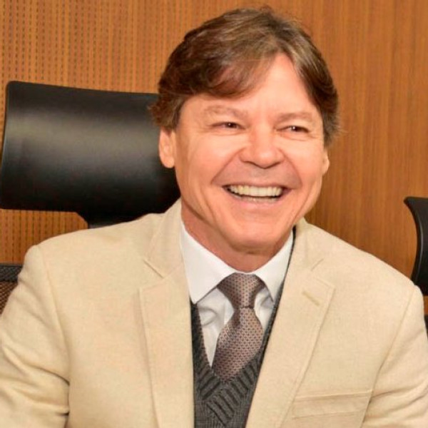 Deputado destina recursos para modernizar atendimento oncológico em Corumbá