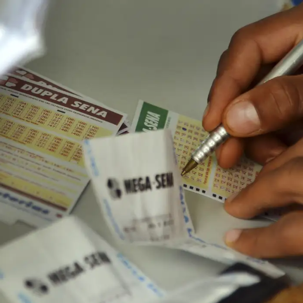 Mega-Sena sorteia prêmio acumulado de R$ 102 milhões nesta quinta