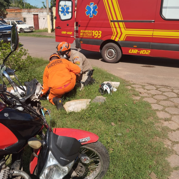 Motociclista fica ferido em colisão com carro no bairro Cristo, em Corumbá