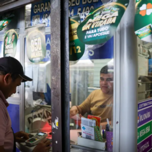 Mega-Sena acumula e prêmio principal vai para R$ 17 milhões