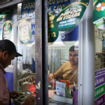 Mega-Sena acumula e prêmio principal vai para R$ 17 milhões