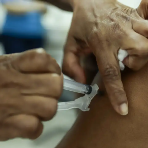 Dia D de multivacinação é realizado neste sábado em todo o país