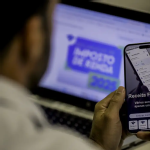Receita paga nesta quinta terceiro lote de restituição do IR de 2025