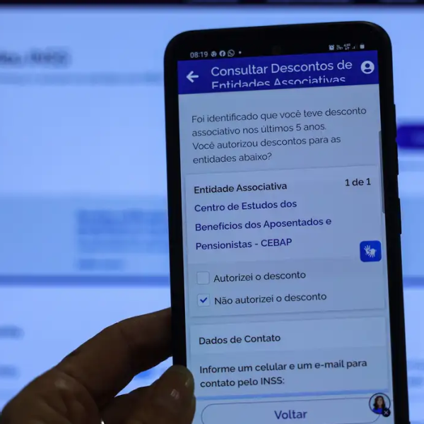 INSS começa a devolver a aposentados mensalidades associativas