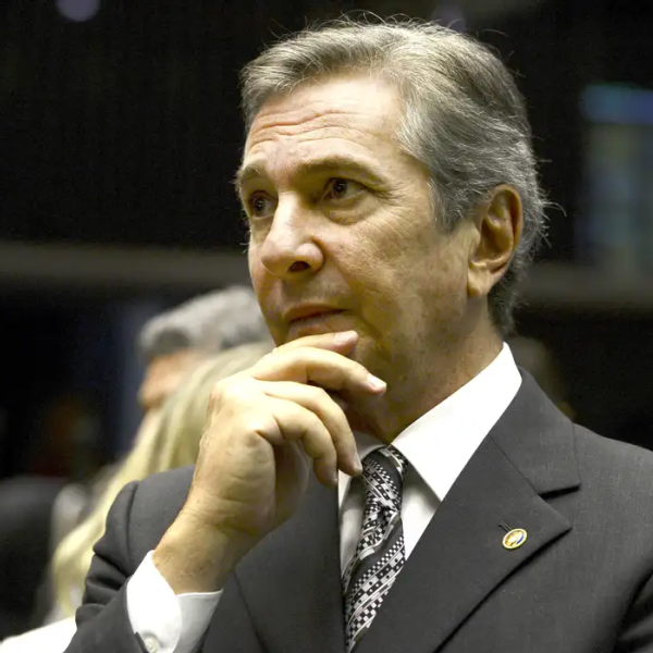Ex-presidente Fernando Collor é preso em Maceió