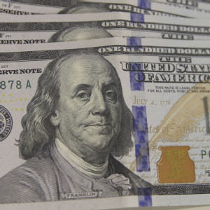 Dólar dispara para R$ 5,50 com tensão entre EUA e China