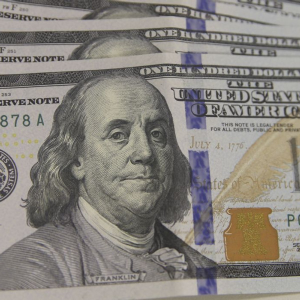 Dólar dispara para R$ 5,50 com tensão entre EUA e China
