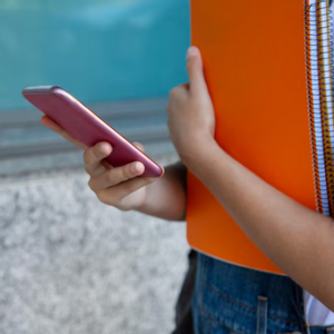 Conscientização sobre apostas online pode virar política educacional em Corumbá