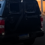 Operação contra facções prende suspeitos e apreende Hilux, joias e dinheiro em MS