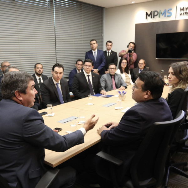 Governo de MS firma acordo para construção de novo hospital em Corumbá