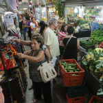 Cortes em auxílios sociais podem gerar retração em cidades do interior