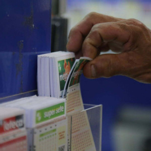 Apostas de Campo Grande e Corumbá acertam a quina da Mega-Sena e levam mais de R$ 38 mil