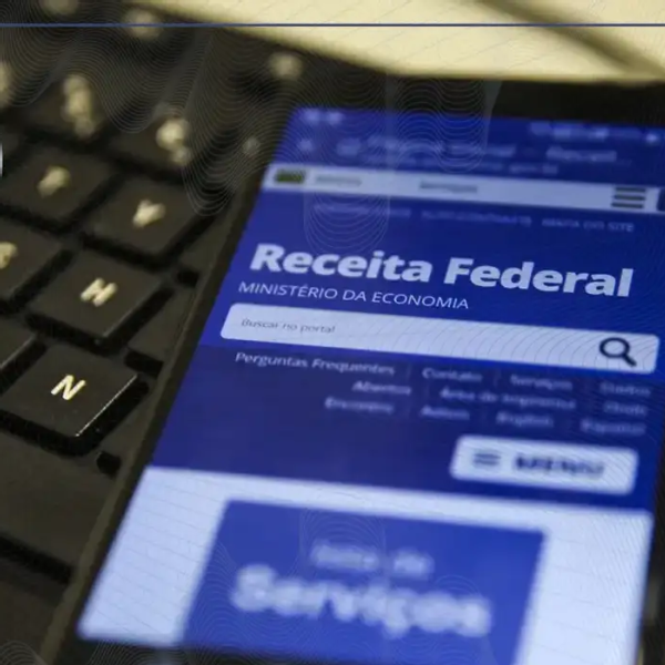 Receita paga nesta quarta-feira lote da malha fina do IR
