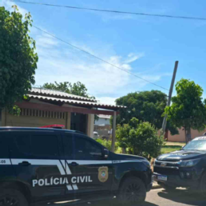 Operação Rota Blindada apreende barco de luxo e prende sete em Corumbá