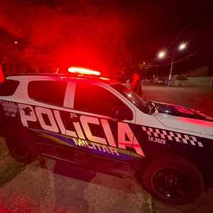 Alerta da tornozeleira leva PM até homem suspeito de violar medida protetiva