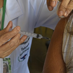 SES alerta para risco da coqueluche e reforça imunização de gestantes
