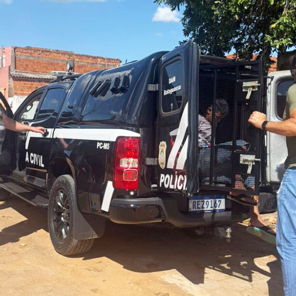 Polícia prende suspeito de agressões e intimidação contra mulher em Bataguassu