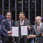 Congresso promulga emenda do fim da 6x1; escala 5x2 começa em 60 dias
